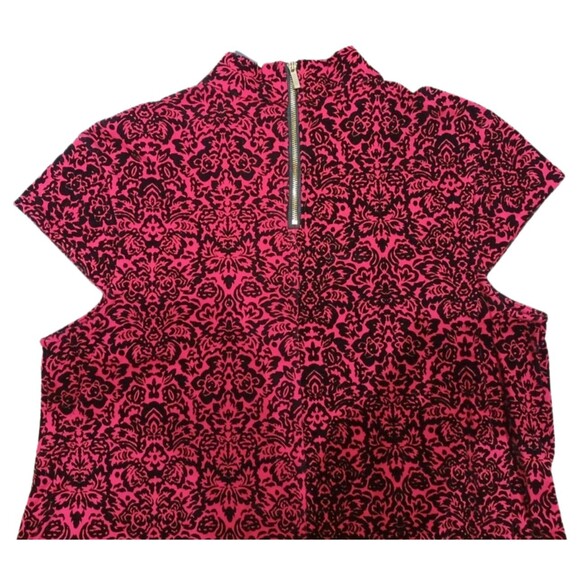 NWT Chelsea & Theodore Embroidered Black & Red Velvet Midi Dress Size Medium - Picture 4 of 7